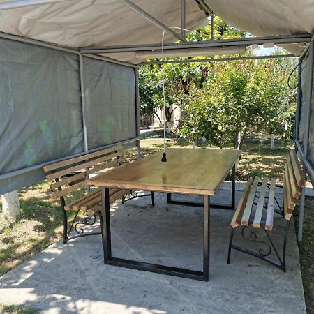 סוקהום Vacation Home On Krasnomayakskaya 36 מראה חיצוני תמונה