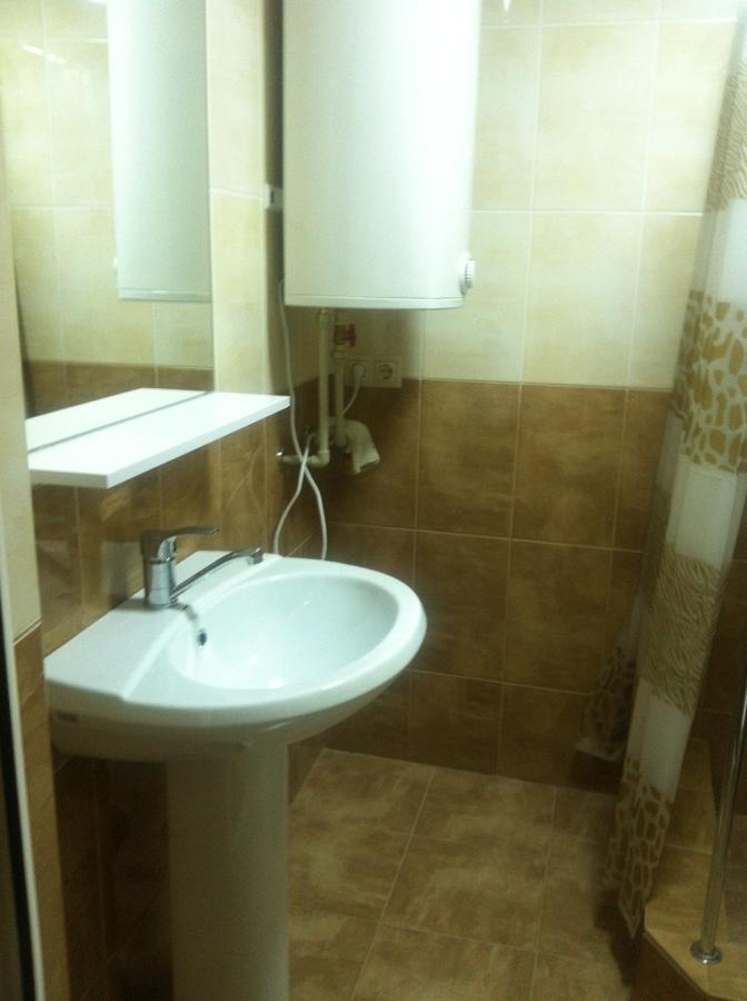 סוקהום Vacation Home On Krasnomayakskaya 36 מראה חיצוני תמונה